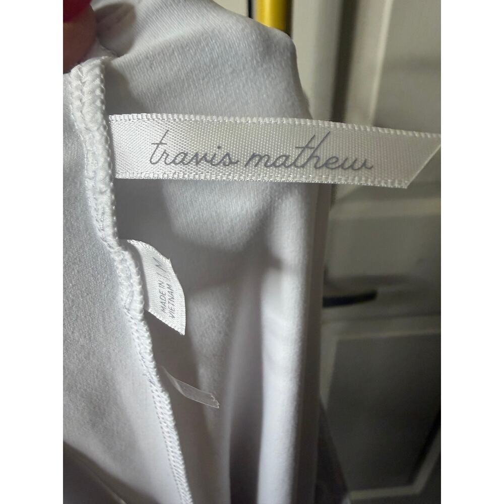 TravisMathew Women's Sapphire Sunrise Golf Skort - Picture 5 of 5